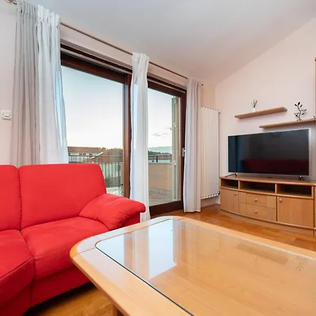 公寓 Inter-nautika Doo 耶泽拉