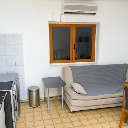 公寓 Inter-nautika Doo