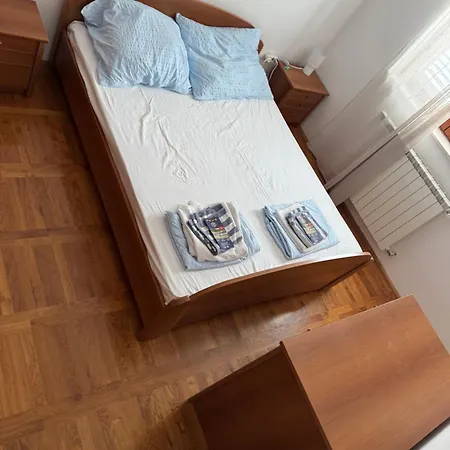 Inter-nautika Doo Apartment *