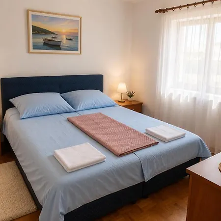 Apartment Inter-nautika Doo