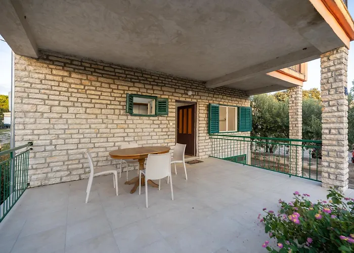 Inter-nautika Doo Jezera